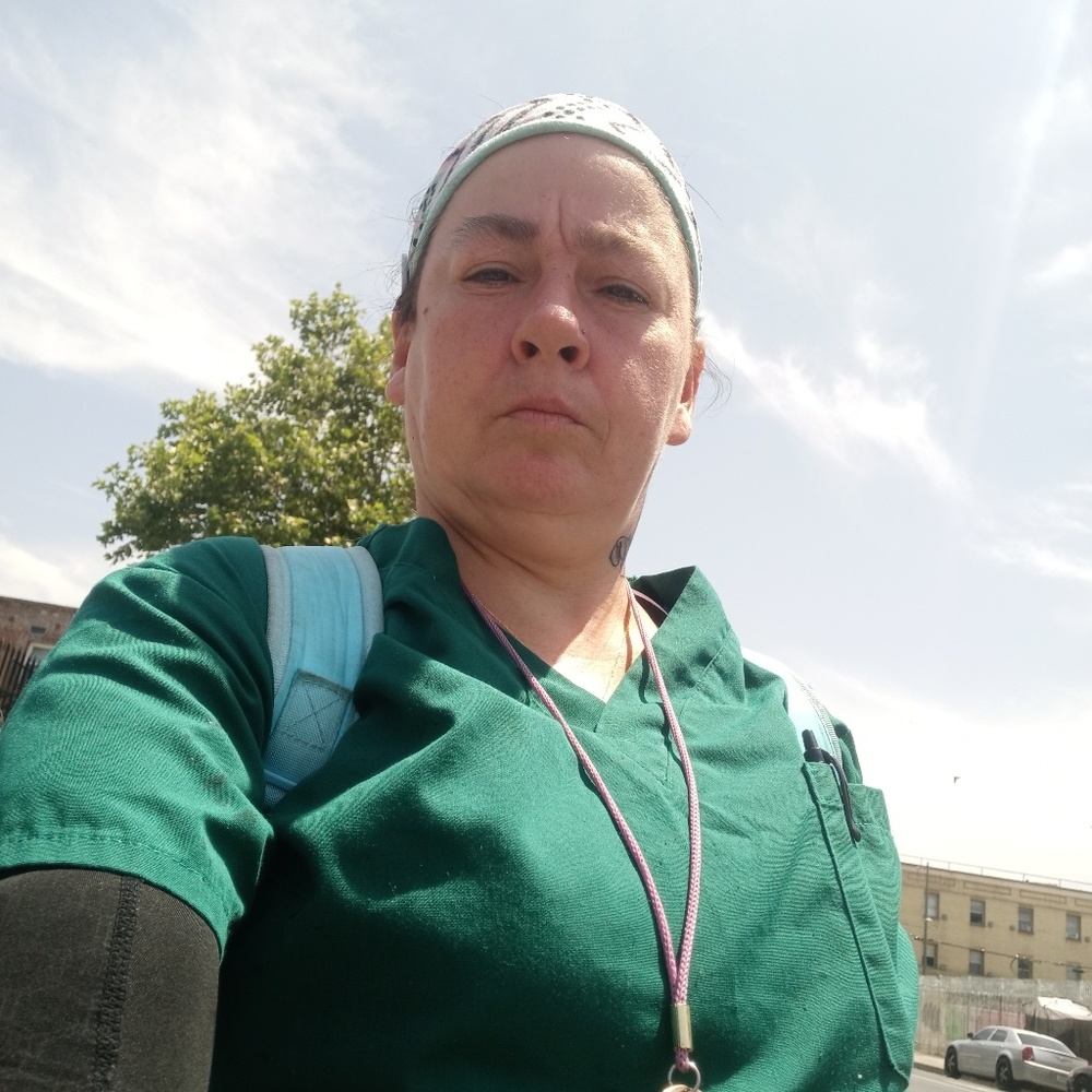 Meet your Posher, Cynthia